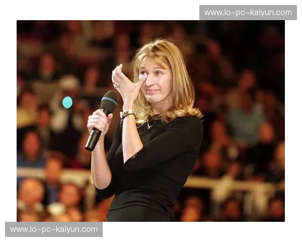 网坛双姝：格拉芙与塞莱斯，一场宿命的较量与传奇的续写